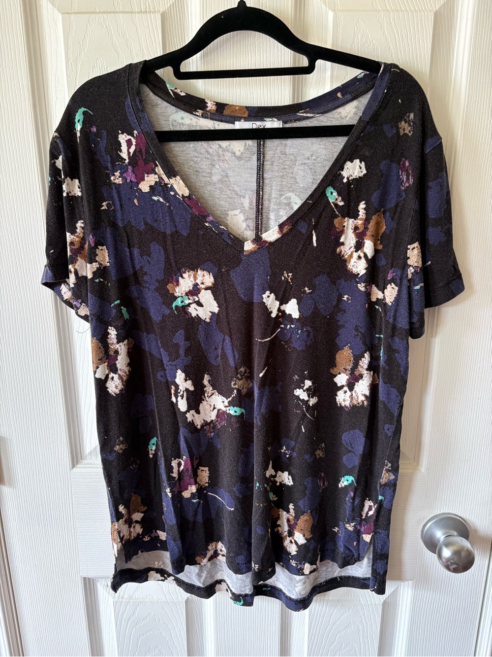 Dex Black V-Neck Short Sleeve Tee with Multicolor Floral Print